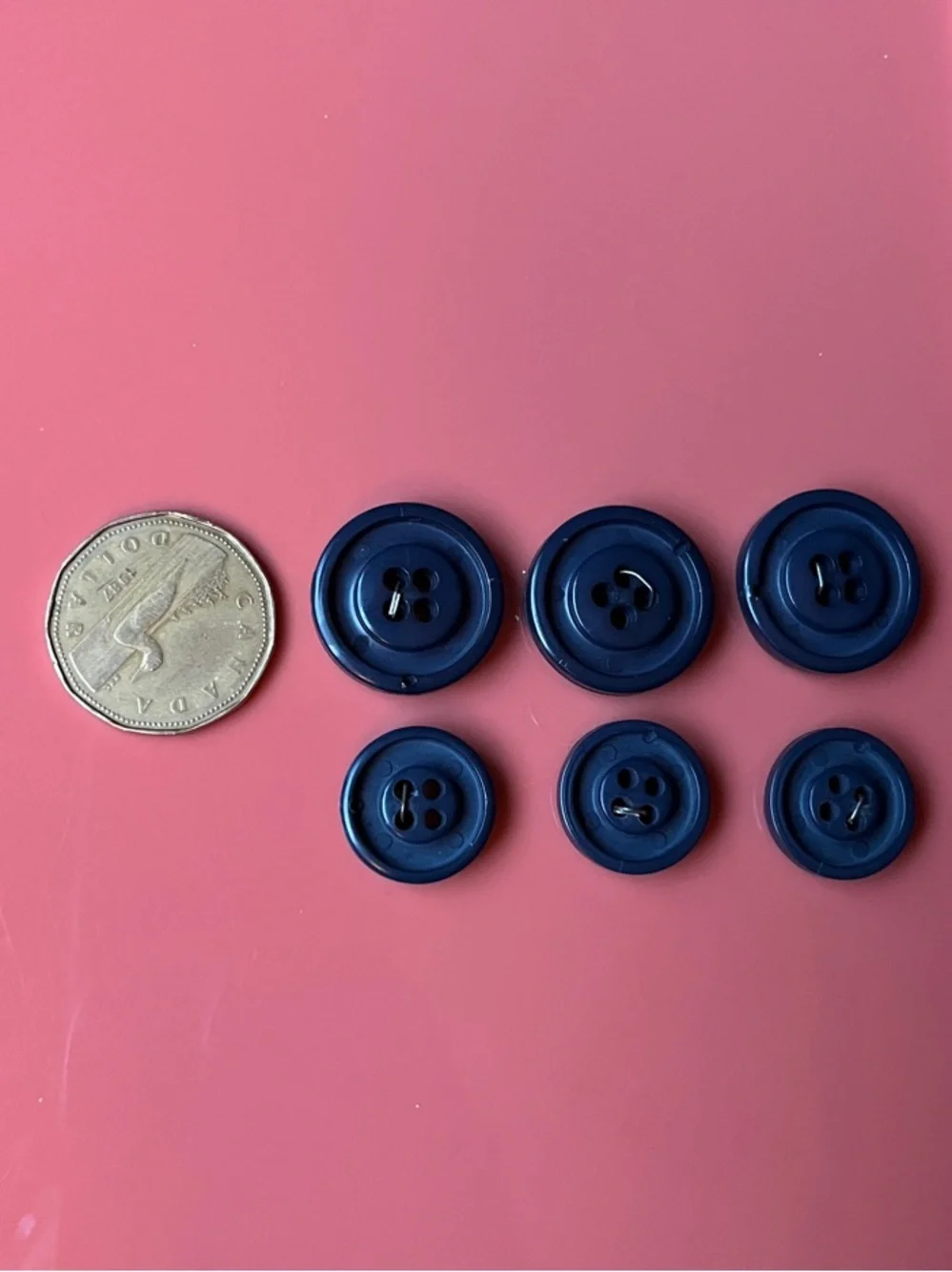 Vintage Buttons - Picture 2 of 4